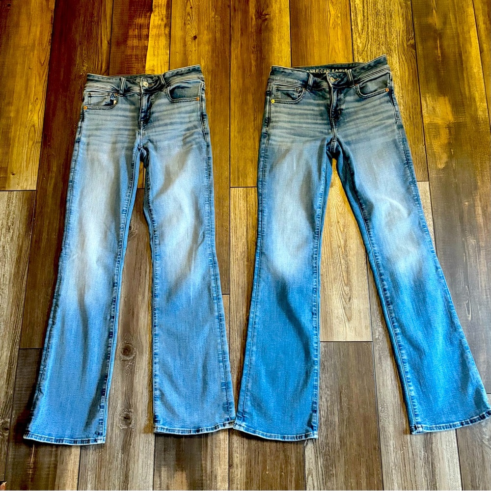 American Eagle Kick Boot Midrise Jeans Size 2